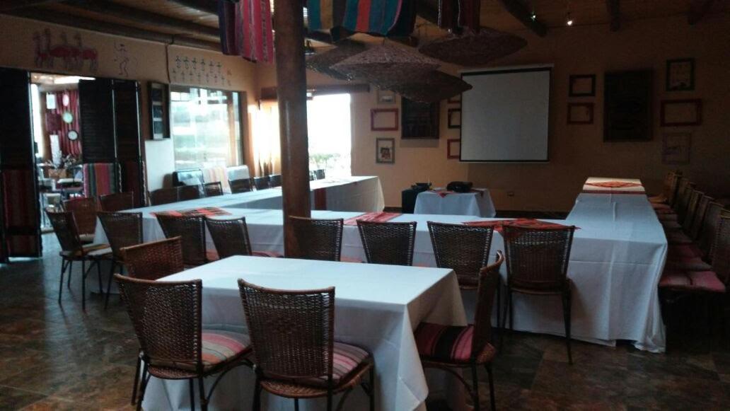 Noi Bordeloa Hotell Calama Exteriör bild